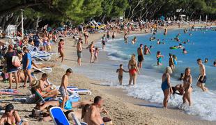 Previdno na hrvaških plažah, ponekod za varnost skrbijo celo policisti