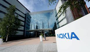 Nokia vendarle načrtuje vrnitev v svet mobilnih telefonov