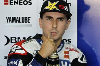 VIDEO: Spoznajte moto šampione v večernih oblekah in brez čelad!