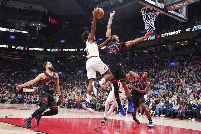 Toronto raptors | Košarkarji Toronta so za točko izgubili s Clevelandom. | Foto Guliverimage