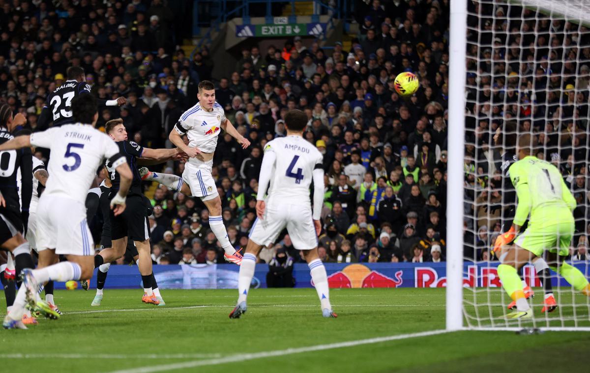 Jaka Bijol Leeds Chelsea | Jaka Bijol je zabil svoj prvi gol v angleški premier ligi (peta tekma) in to kar proti londonskemu Chelseaju. | Foto Reuters