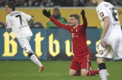 Bayern zavrnil Barcelono, Chelsea in Inter