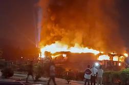 V požaru v nočnem klubu umrlo 25 ljudi