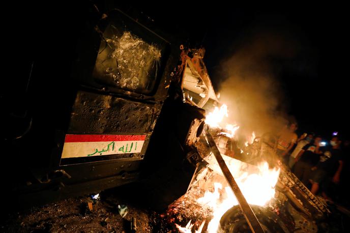 Protesti Irak | V krvavih protivladnih protestih v Iraku je bilo po zadnjih podatkih ubitih skoraj sto ljudi. | Foto Reuters