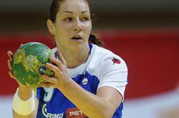 Nina Jeriček navdušuje v Franciji