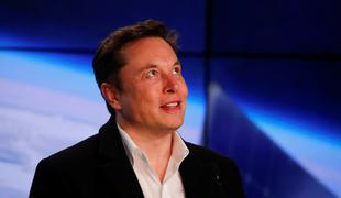Elon Musk se je rešil odškodnine, težke več milijonov dolarjev