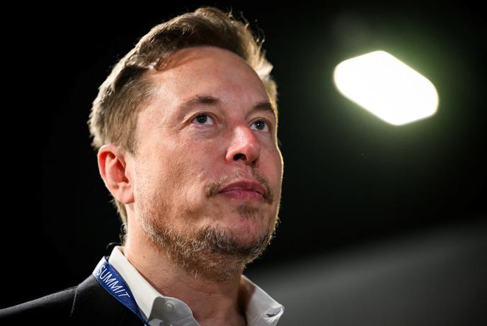 Musk zanikal poročila o 45 milijonih dolarjev mesečnih donacij za Trumpovo kampanjo