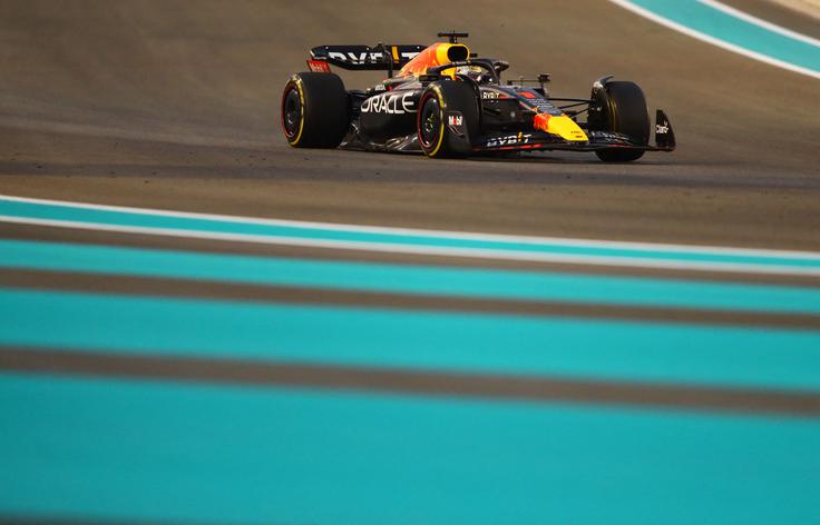 Verstappen želi ponoviti tako uspešno sezono. Naslednja se začne prvi konec tedna v marcu. | Foto: Reuters