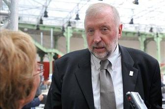 Peče sprašuje Rupla o srbski noveli zakona o privatizaciji