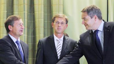 "Koalicija obstaja le še na papirju"