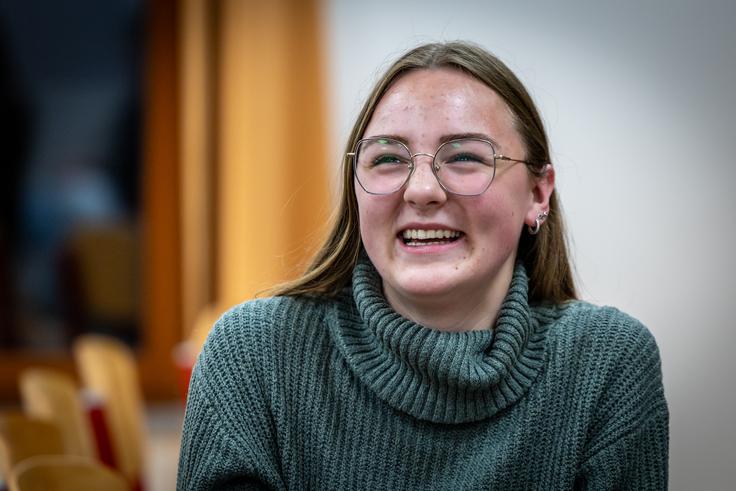 Tečaj in izpit za operativko je opravila tudi mlajša članica Vita Turk.  | Foto: Gaja Hanuna