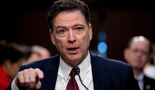 Bivši direktor FBI James Comey obtožen dveh kaznivih dejanj #video