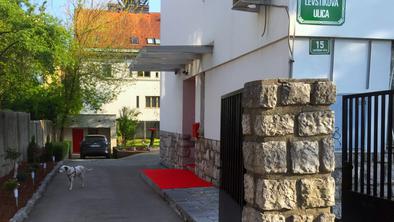 Judovska vila: "Nacističnemu in komunističnemu odvzemu je sledil socialdemokratski nakup"