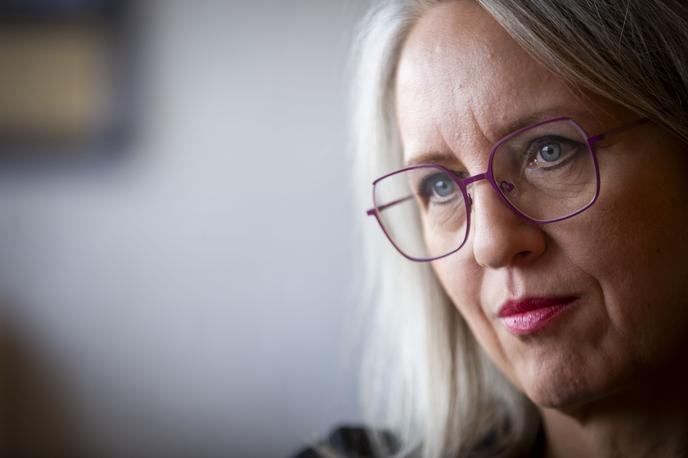 Ksenija Horvat, TV Slovenija | "Številni gledalci v Sloveniji in drugod so izrazili resne dvome o verodostojnosti in transparentnosti glasovanja, zlasti v luči političnega konteksta, ki je obdajal tekmovanje," je v pismu Evropski radiodifuzni zvezi zapisala direktorica TV Slovenija Ksenija Horvat. | Foto Bojan Puhek
