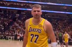 Dončiću zabrusil, da je navadna smet. Sledile so nore scene. #video