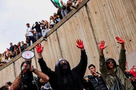 protesti, Gaza, podpora, aktivisti, policija, Palestina