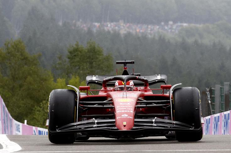 Charles Leclerc je zabeležil drugi čas prvega prostega treninga v Spaju. | Foto: Reuters