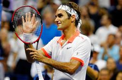 To je že smešno:  Federer zmagal po manj kot uri in pol