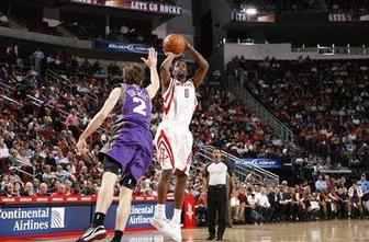 Polovični uspeh Slovencev, Udrih 13 točk