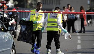 Moški na avtobusu v Izraelu zabodel devet ljudi
