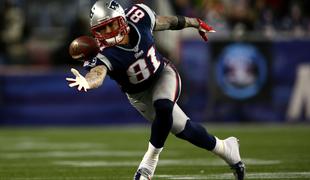 Nekdanji nogometaš NFL Hernandez zaradi umora obsojen na dosmrtni zapor