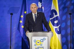 Kaj je Janša na kongresu povedal o Hoiviku?