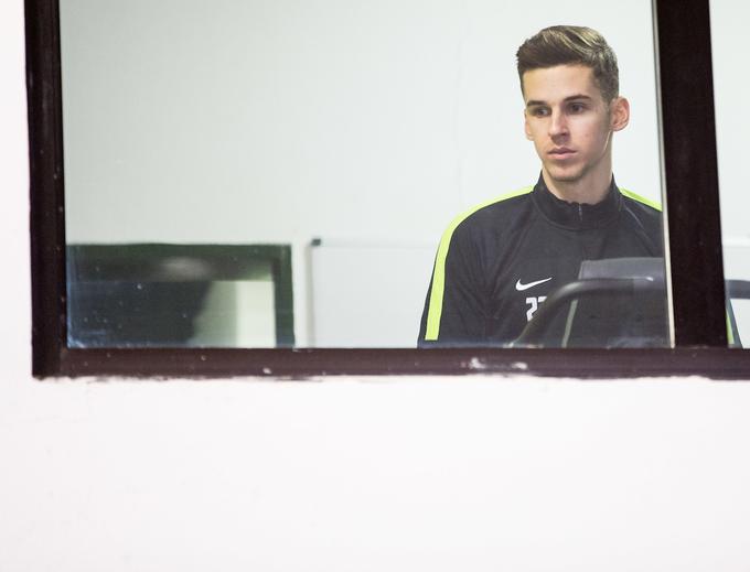 Kapun je v prvi ligi prvič igral že z 18 leti in prejšnji teden vknjižil jubilejni stoti nastop. | Foto: Vid Ponikvar