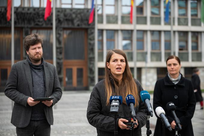 Kosirnik je podčrtala, da JEK2 ni edina možnost in da je čas, da se začnemo pogovarjati tudi o drugih scenarijih. | Foto: Boštjan Podlogar/STA