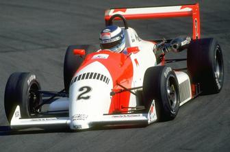 Dr. Watkins ga je rešil in postal je dvakratni prvak