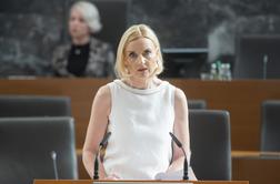 Mojca Pašek Šetnic zapustila SD. Priključila se je tej stranki.