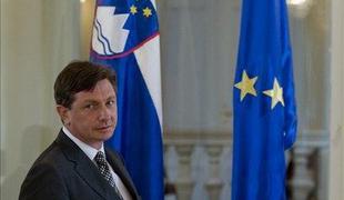 Pahor: V primeru druge recesije ni nepomembno, kdaj bodo volitve