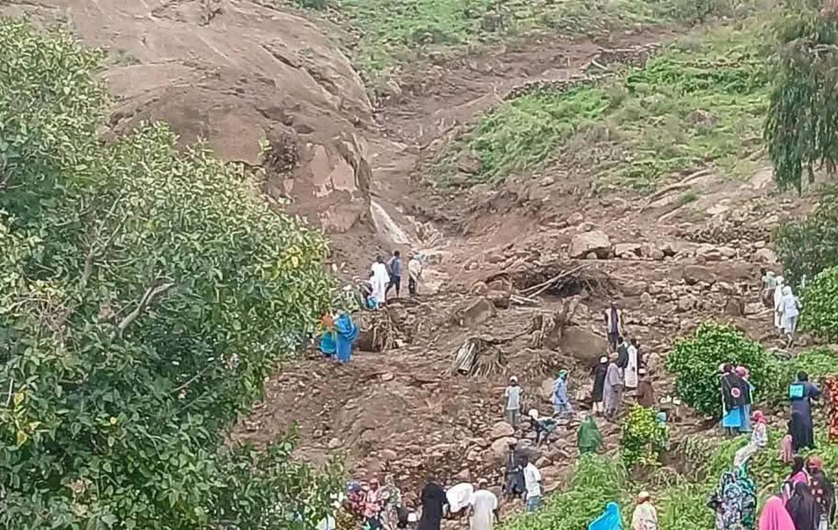 Plaz v Sudanu | Plaz se je sprožil v nedeljo po več dneh močnega deževja v regiji. | Foto X/@Sudan_tweet