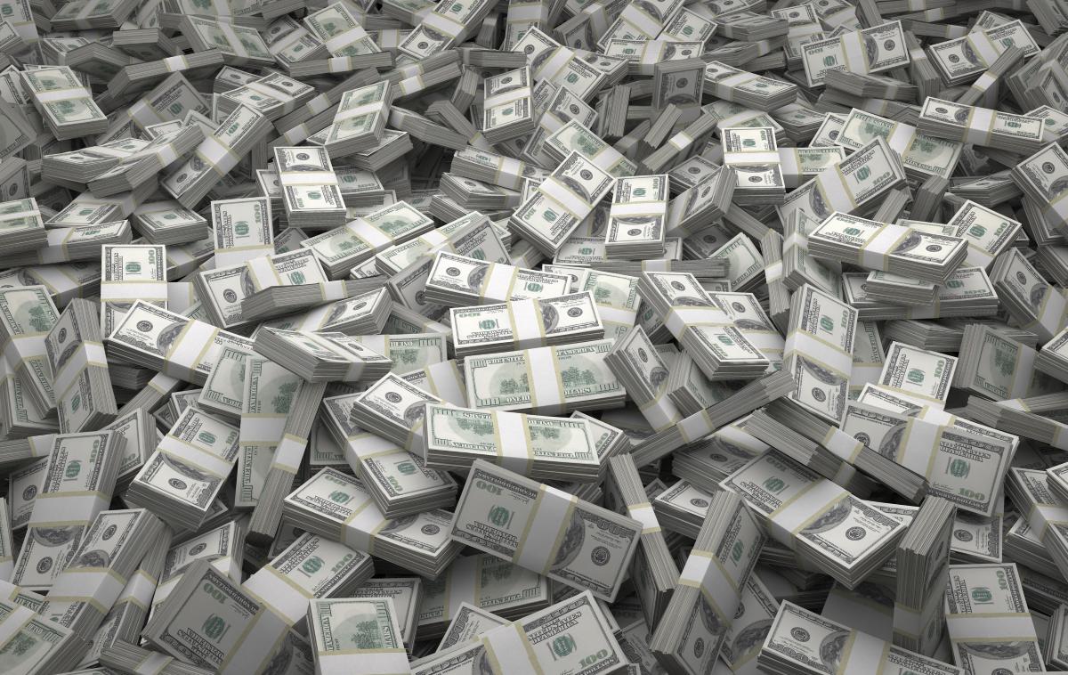 Denar, dolarji, bankovci, milijoni | Premoženje desetih mladih milijarderjev je ocenjeno na 29,5 milijarde dolarjev. | Foto Thinkstock