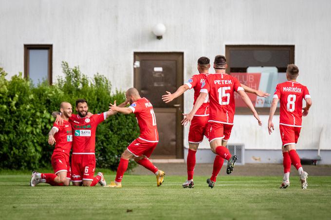 Aluminij je na odmor odšel s prednostjo. | Foto: Blaž Weindorfer/Sportida