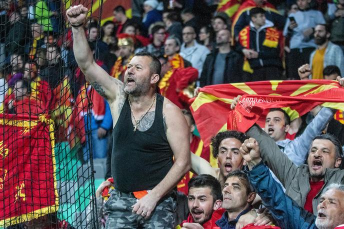 Makedonija Navijač | Navijači Severne Makedonije bi v primeru neuspeha reprezentance v kvalifikacijah za EP 2020 spremljali svoje ljubljence v dodatnih kvalifikacijah. | Foto Matic Ritonja/Sportida