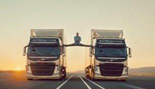 Za Van Dammovim junaštvom se skriva izpiljena tehnika Volvovega krmiljenja