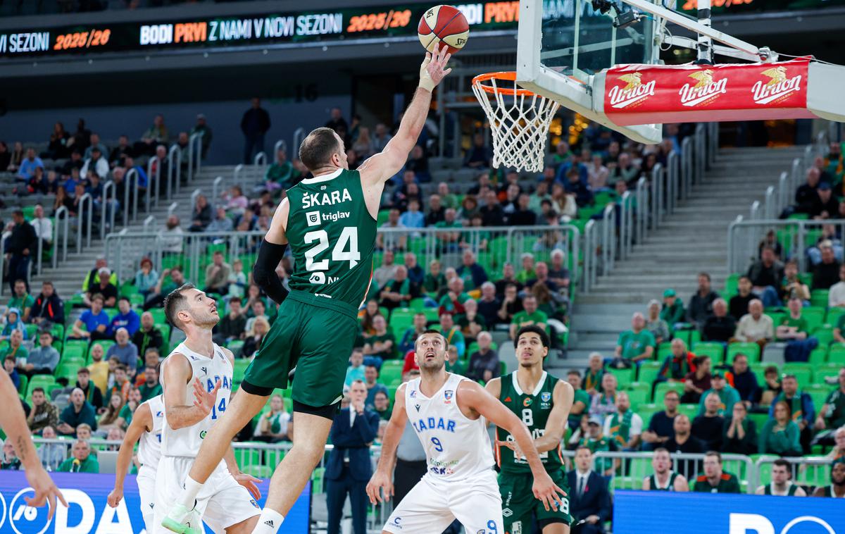 Cedevita Olimpija : Zadar | Cedevita Olimpija se bo pomerila z Bosno. | Foto Luka Kotnik
