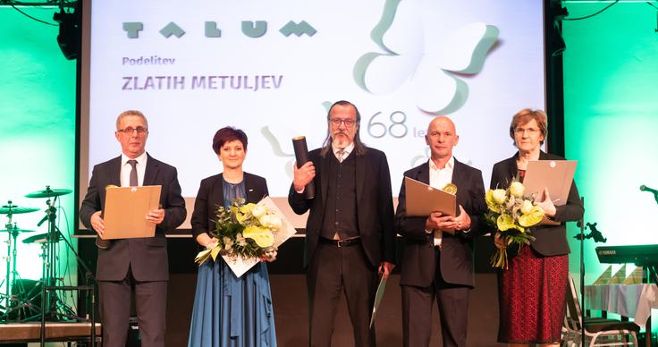 Zlati metulji z leve Leon Zorec, Francka Sagadin, Teodor Decman, Stanko Hergula, Ivica U. Pepelnik. Foto: Stanko Kozel | Foto: 
