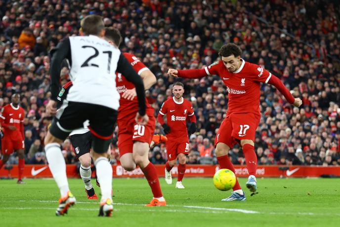 Liverpool v treh minutah do preobrata, poraz Chelseaja