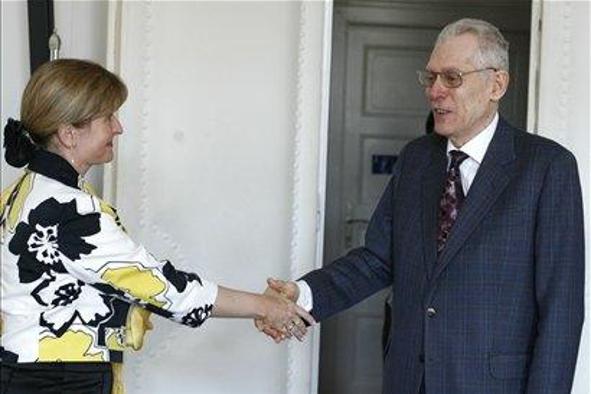 Veljati začela nova notarska tarifa