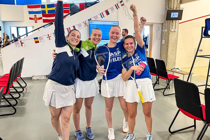 Squash slovenska reprezentanca | Slovenska ženska reprezentanca je na evropskem ekipnem prvenstvu v skvošu divizije 3 z osvojenim prvim mestom uresničila dolgoletne želje in se uvrstila v divizijo 2.  | Foto Squash zveza Slovenije