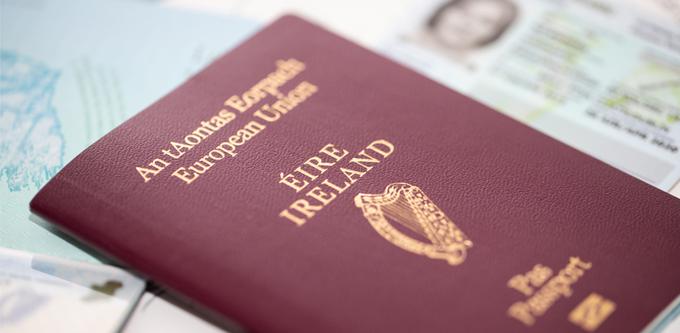 Brez osebnih dokumentov ni mogoče opraviti mnogih vsakdanjih opravil, ki jih jemljemo za samoumevne | Foto: Zunanje ministrstvo Republike Irske
