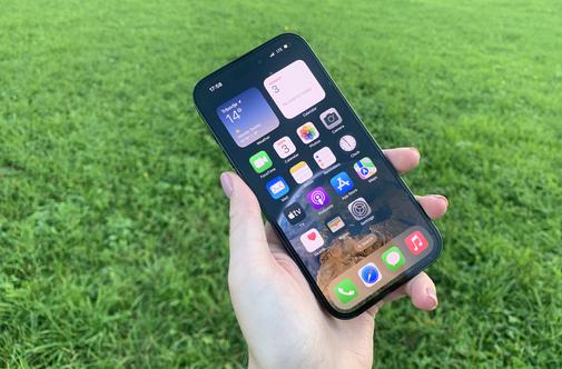 Trumpov preobrat: carin na pametne telefone in računalnike ne bo