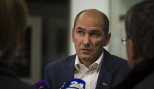 Janez Janša napoveduje alternativo politiki Mira Cerarja (foto in video)