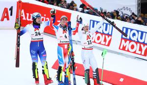 Kitzbühel z norim razpletom, Noel slavi, prvih 10 v 54 stotinkah