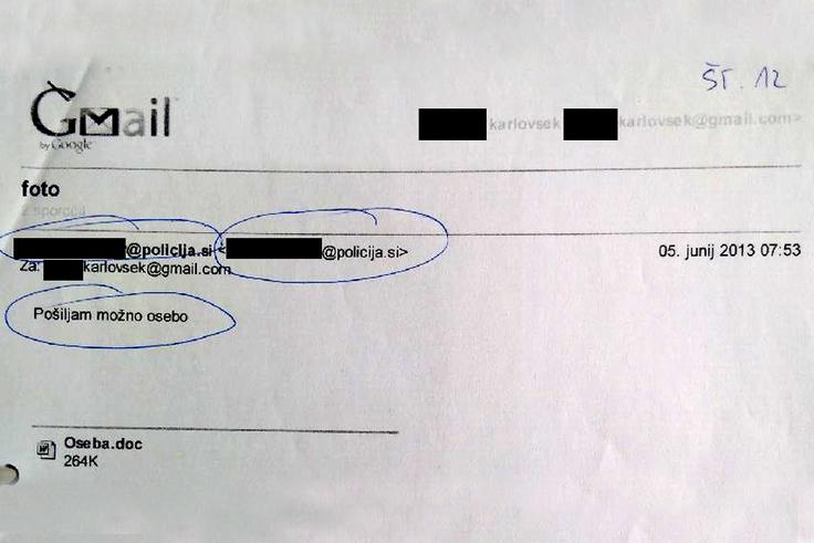 Elektronsko sporočilo, poslano z naslova: @policija.si, za katerega Karlovšek pravi, da mu ga je poslal kriminalist in ga prosil, naj preveri, ali podoba osebe, ki so jo preiskovali, ustreza tisti na priloženi fotografiji. S tem, pravi, dokazuje, da je bil tudi zunaj obdobja med januarjem 2012 in majem 2012 sodelavec policije, ne le informator. | Foto: 