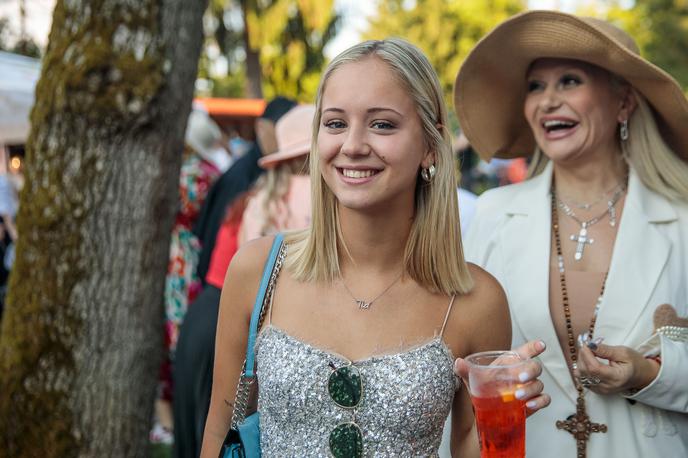 Tia Vlahovič | Po lanskoletni poroki Tio letos čaka še ena življenjska prelomnica. | Foto Mediaspeed