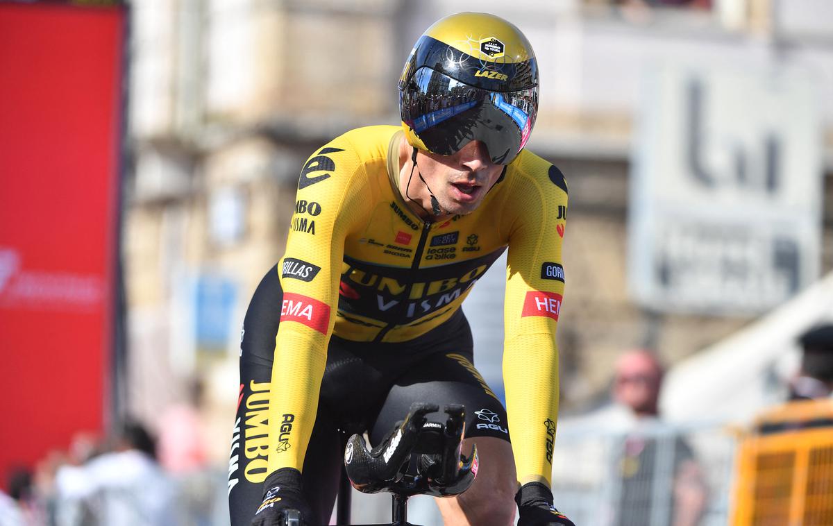 Primož Roglič, Giro 2023 | Primož Roglič je solidno opravil z uvodnim kronometrom letošnjega Gira, je pa za zmagovalcem Remcom Evenepoelom zaostal 43 sekund. | Foto Reuters