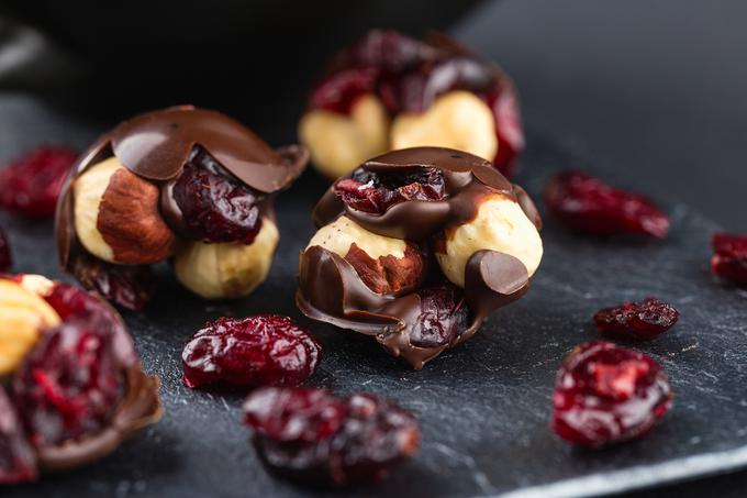 oreščki čokolada suho sadje | Foto: 