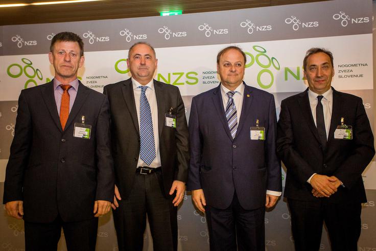 Danilo Kacijan (skrajno levo) vztraja v boju za podpredsednika, Radenko Mijatović je bil še pred štirimi leti podpredsednik NZS, Milan Jarc in Franci Zavrl (oba desno) pa zapuščata omenjeni položaj. | Foto: Žiga Zupan/Sportida